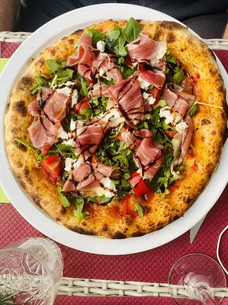 Shadi Kenan_Pizzeria Le Naples_Fos-sur-Mer_review