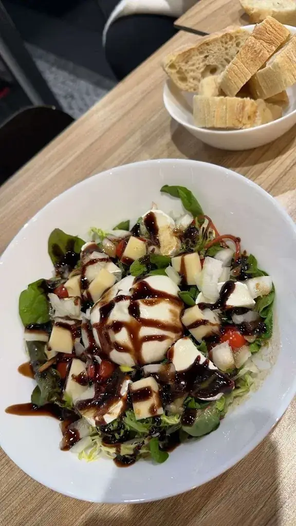 thania gaouioui_Pasta !_Fos-sur-Mer_review