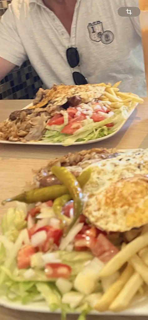 Anouar Messaoudy_Le Rif Marrakech_Fos-sur-Mer_review