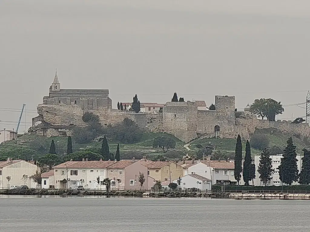 Misha Pavlov_Ariane Hotel_Fos-sur-Mer_recensione