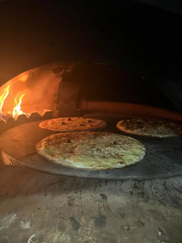 Menü_Pizzas des carabins_Fos-sur-Mer_Bild_7