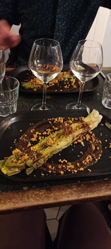 Christopher Balboa_La Maison Jaune_Gap_review