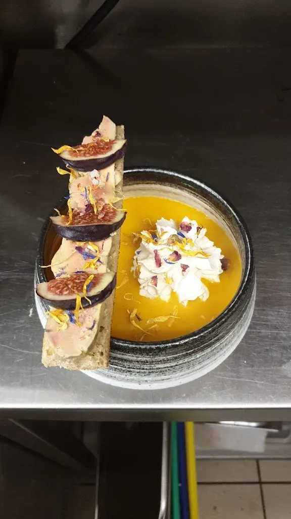 La Maison Jaune_Gap_slider_image_3