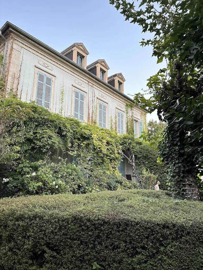 Les Boutons D'or_Gap_slider_image_3