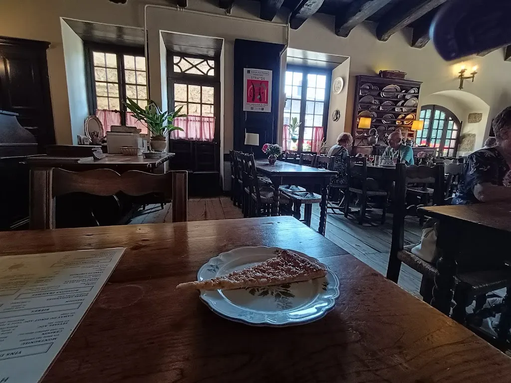 florence Andree_Hostellerie de Pérouges_Pérouges_review