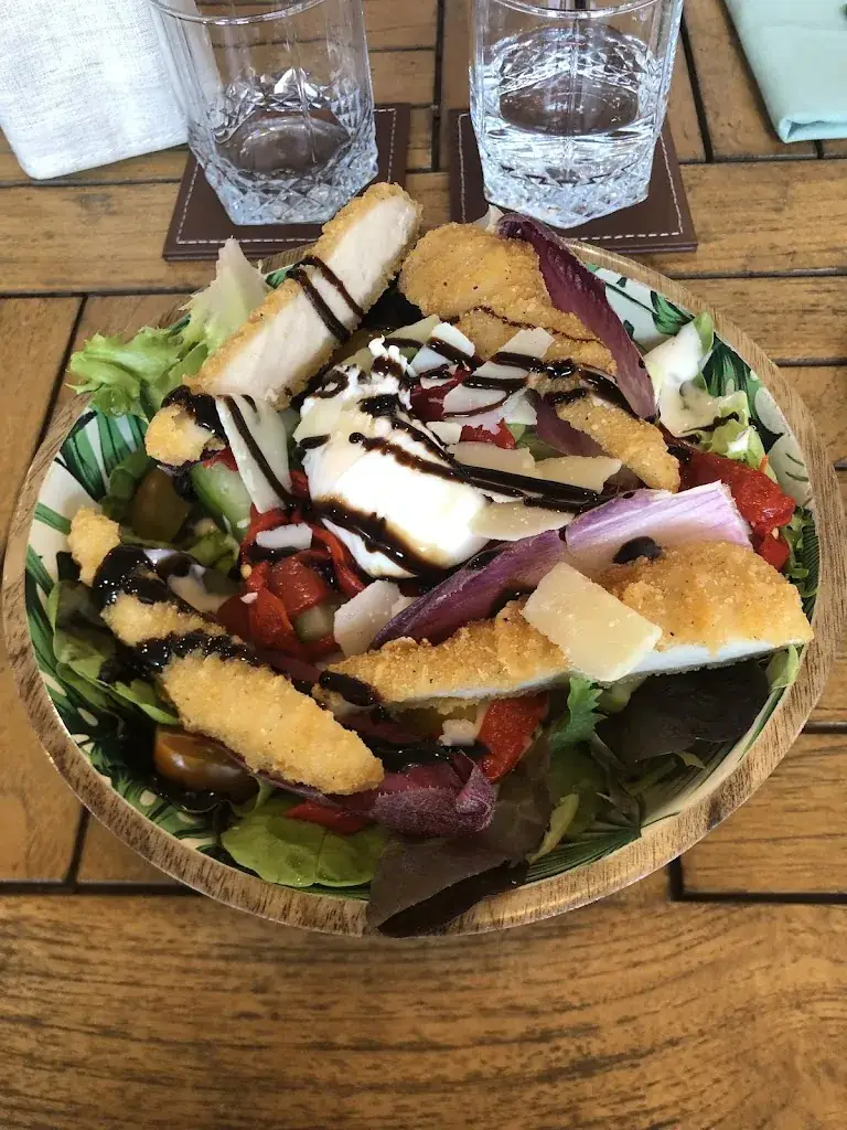 Dinh-Yiu_A l'ombre des oliviers_Gardanne_recensione