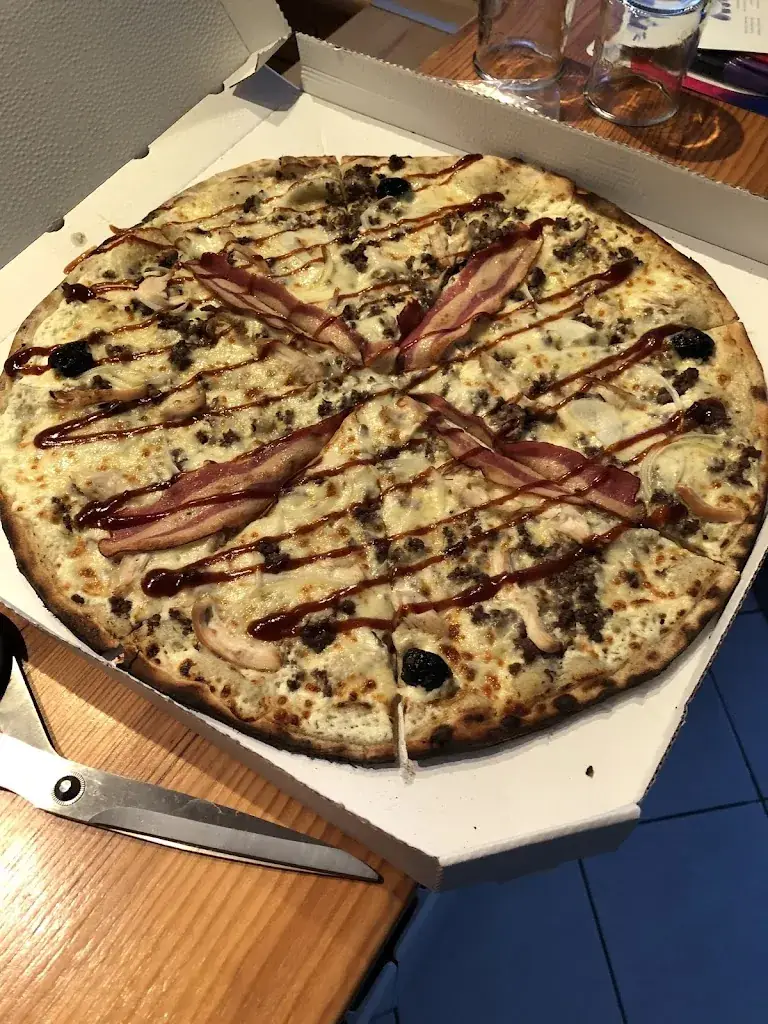 Louis Levrault_Le Coin des Supporters_Gardanne_review