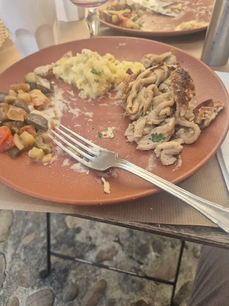 Riccardo Rinaldi_Le Relais de la Tour_Pérouges_review