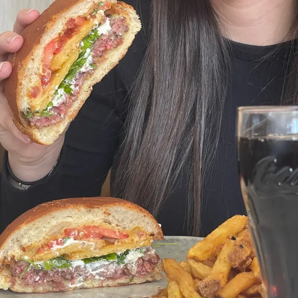 Bistro Burger_Gardanne_slider_image_2