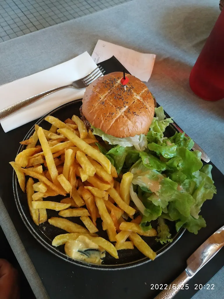 Menü_Restaurant Le Panoramic_Pierrefort_Bild_6