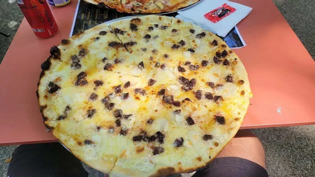 Chez Fergo pizza_Gardanne_slider_image_2