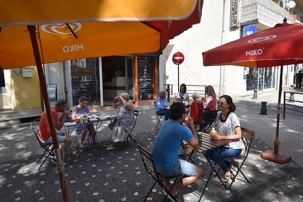 Velyno pizza- Gardanne Restaurant in Gardanne