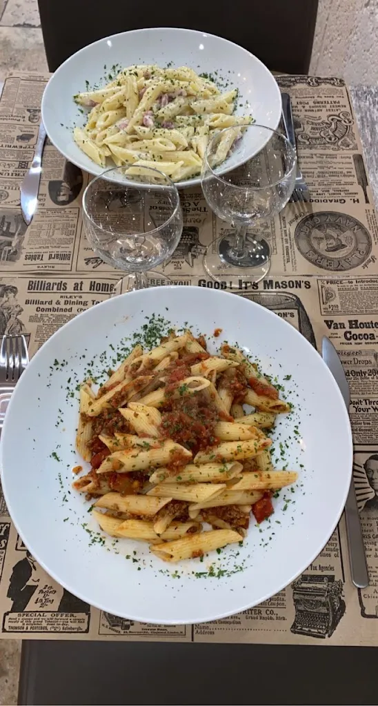 Café La Royale_Gardanne_slider_image_2