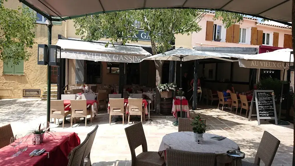 Le Vieux Gassin Restaurant in Gassin