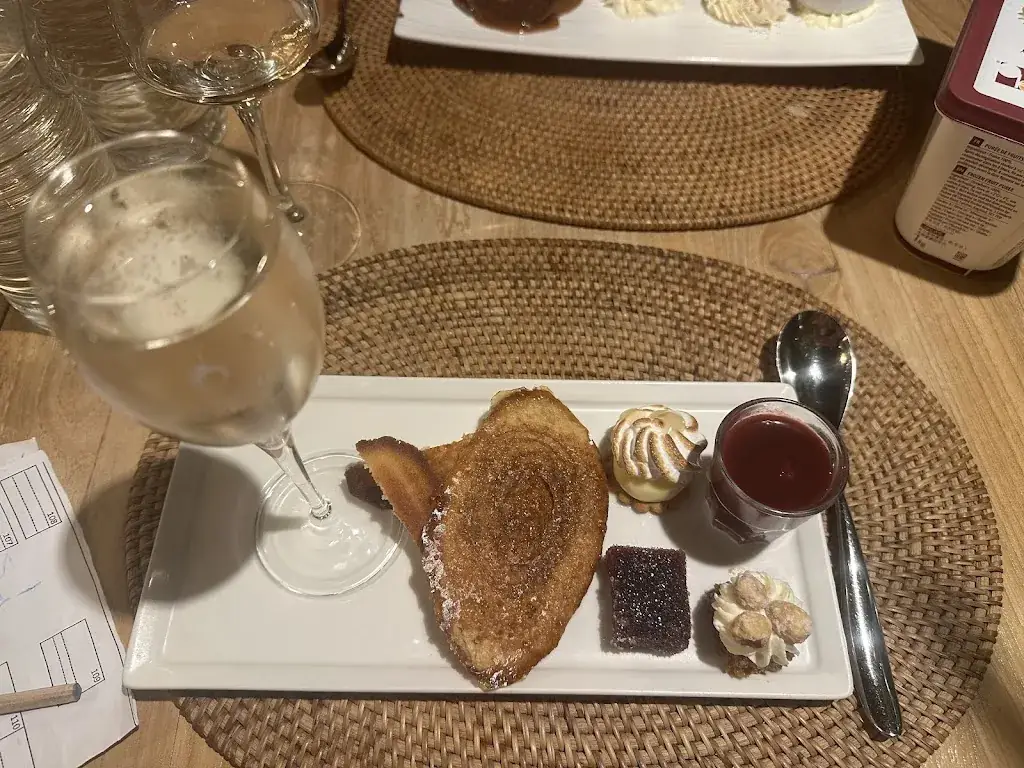 Vanessa James_Le Pescadou_Gassin_Bewertung