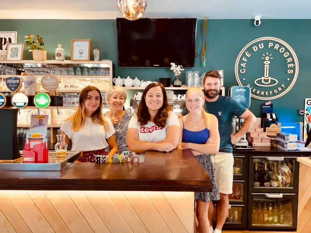 Café Du Progrès Restaurant in Pierrefort
