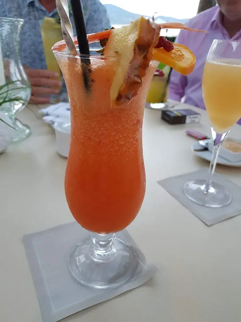 Menu_La Vague d'Or_Saint-Tropez_image_6