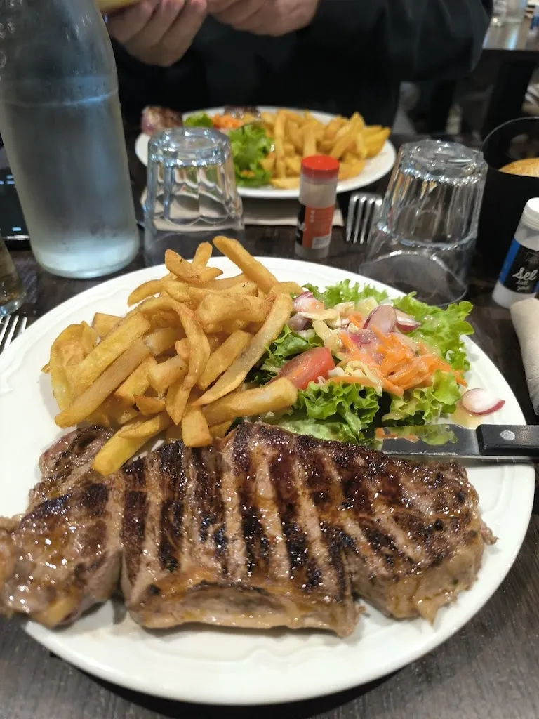 Le Bikini_Saint-Tropez_slider_image_3