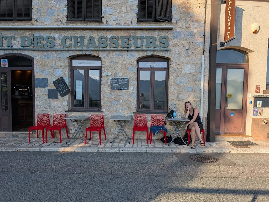 Tristan Harmer_Bar Restaurant des Chasseurs à Gilette 06830_Gilette_review