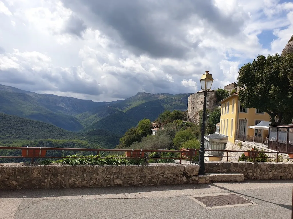 Silvia Epps_Bar Restaurant des Chasseurs à Gilette 06830_Gilette_review