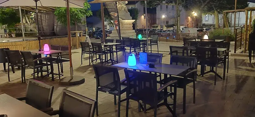 Le Regain restaurant in Gonfaron