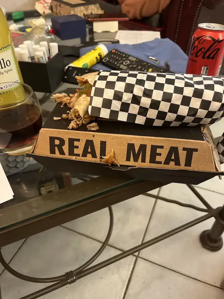 B.N.F fast-food_Gonfaron_slider_image_1