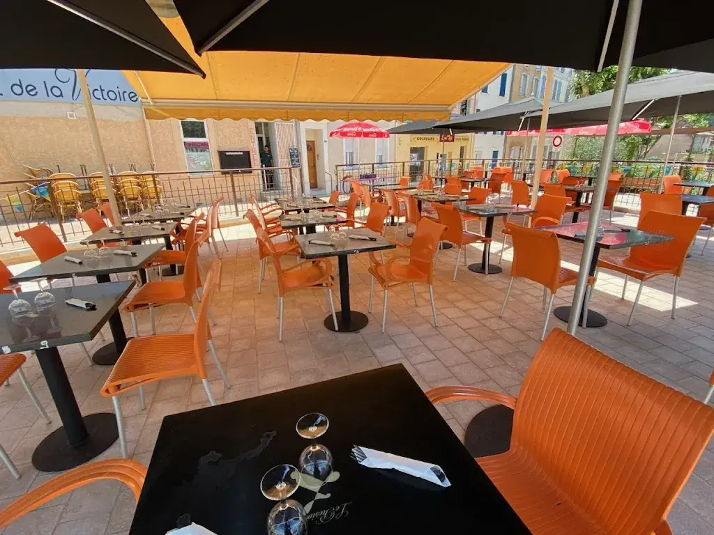 Restaurant La Victoire restaurant in Gonfaron