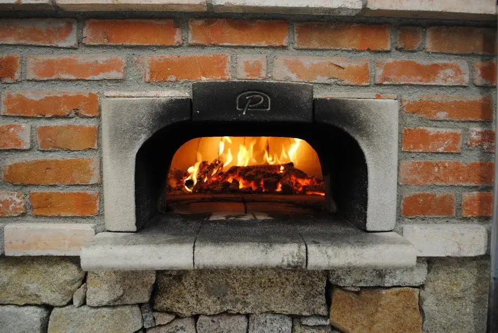 Pizza des p'tits circuits_Périgneux_slider_image_2