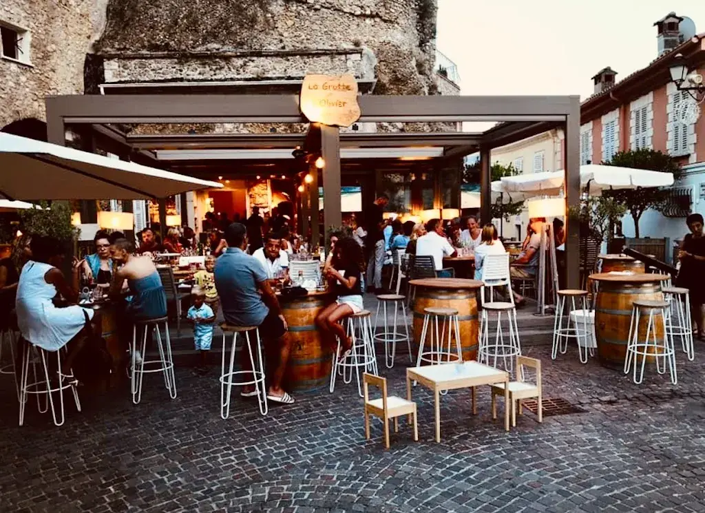 La Grotte & l'Olivier_Roquebrune-Cap-Martin_slider_image_1