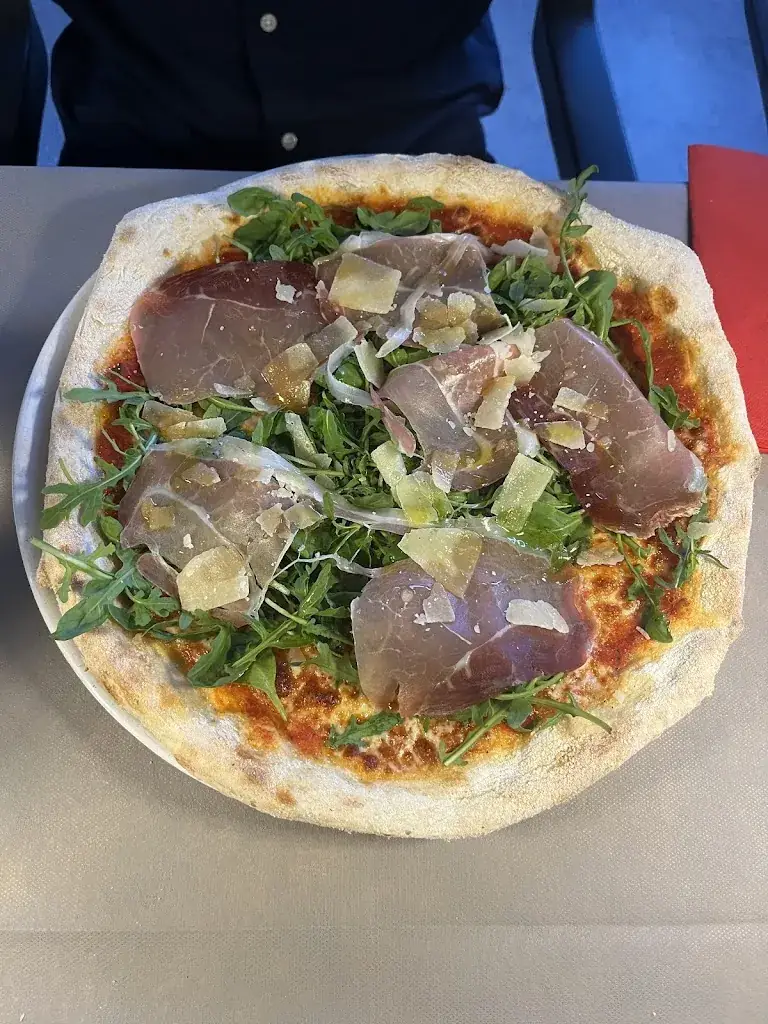 Casa Nostra_Menton_slider_image_2