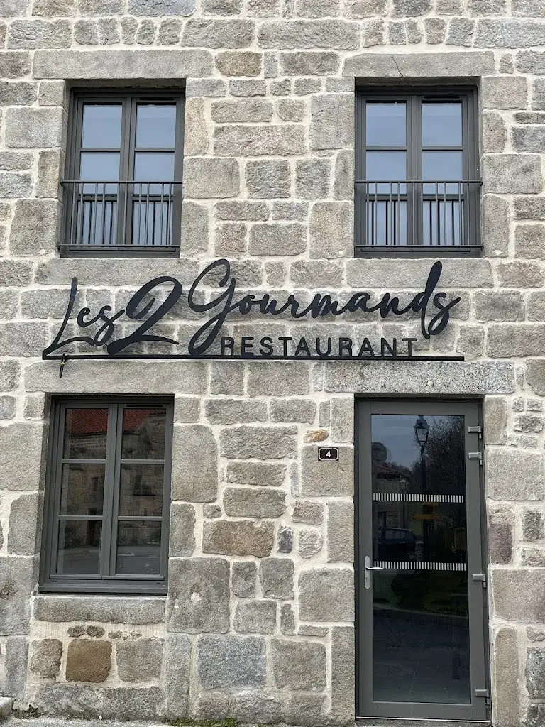Restaurant Les 2 Gourmands_Saint-Nizier-de-Fornas_slider_image_1