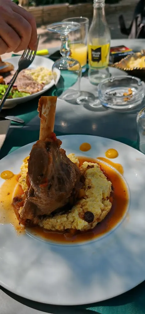 Valérie Lucchetti_Restaurant Les Bons Copains 🥩🥗 ⎮Var_Ginasservis_review
