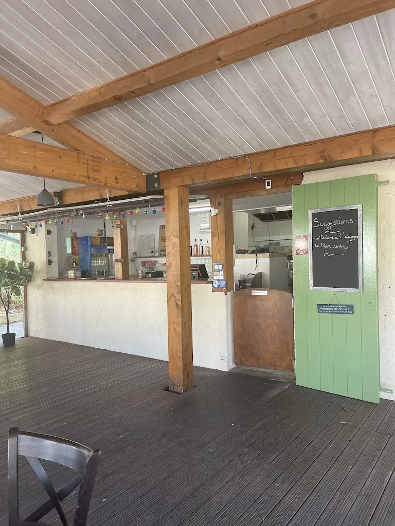 frederic Mallet_Snack du camping_Ginasservis_review