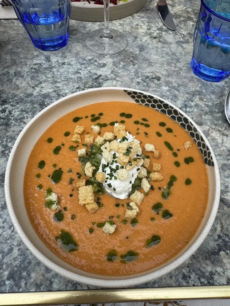 Ruth Wood_Bistrot École_Esparron_review