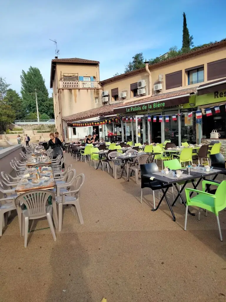 Le Palais de la Bière_Vinon-sur-Verdon_slider_image_3