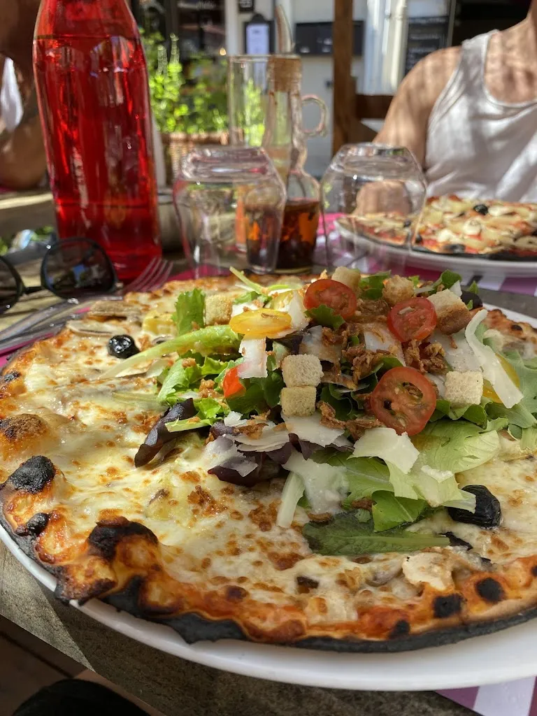 Angelique Burgos_La Dolcezza Di Giuseppe_Vinon-sur-Verdon_review