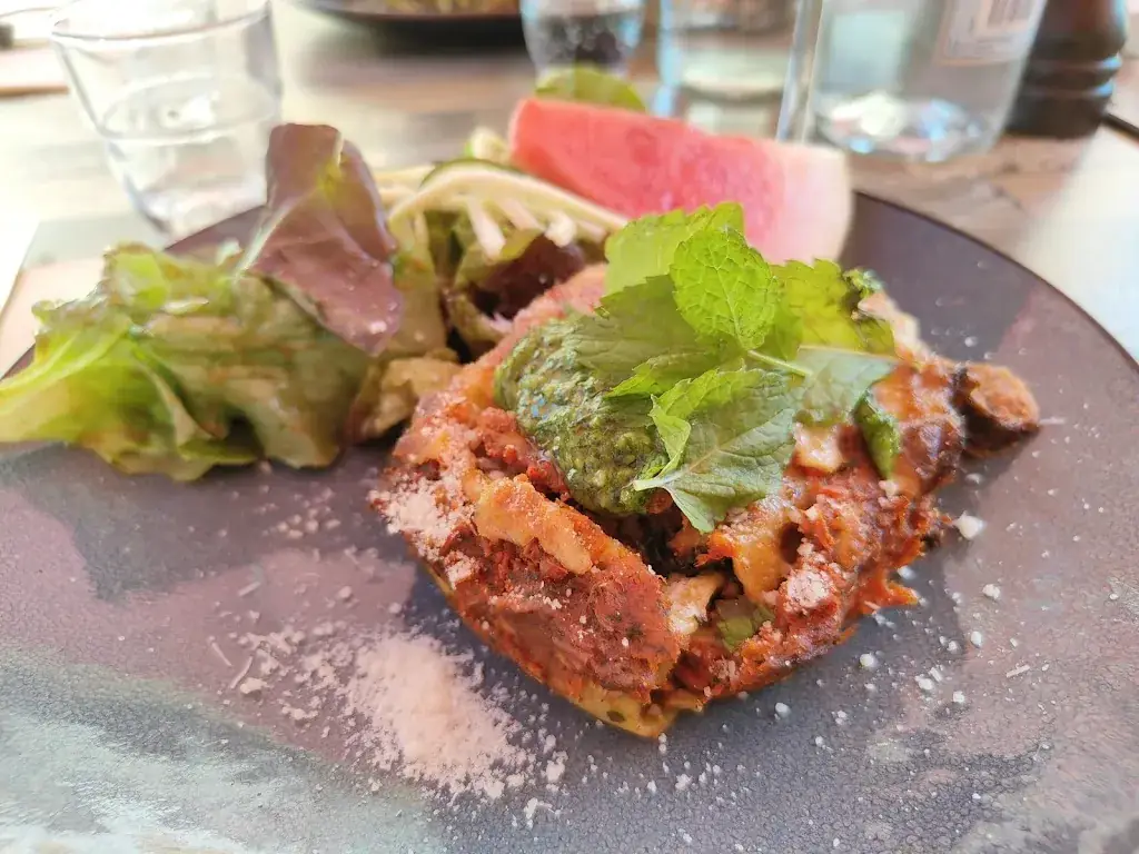 Daniela Roth_Le Bistrot Du Cours_Vinon-sur-Verdon_review
