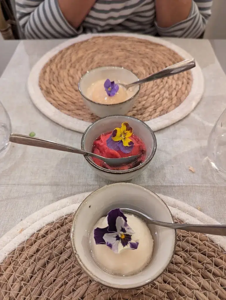 Richard Payne_Poivre Rose_Grambois_review