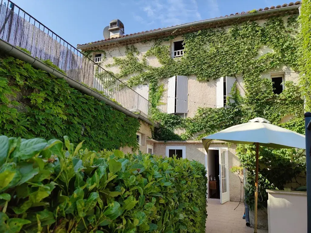 Krzysztof Łukasik_Le Cheval Blanc_Bastide-des-Jourdans_review