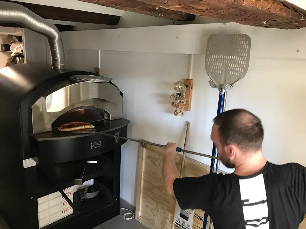 Pascal Ute_PIZZERIA L'OLIVE NOIRE_Gréasque_review