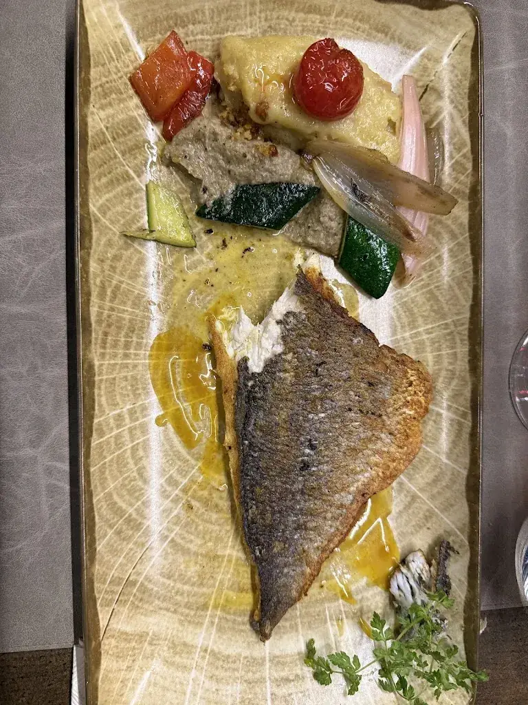 Restaurant L'Outsider_Gordes_slider_image_3