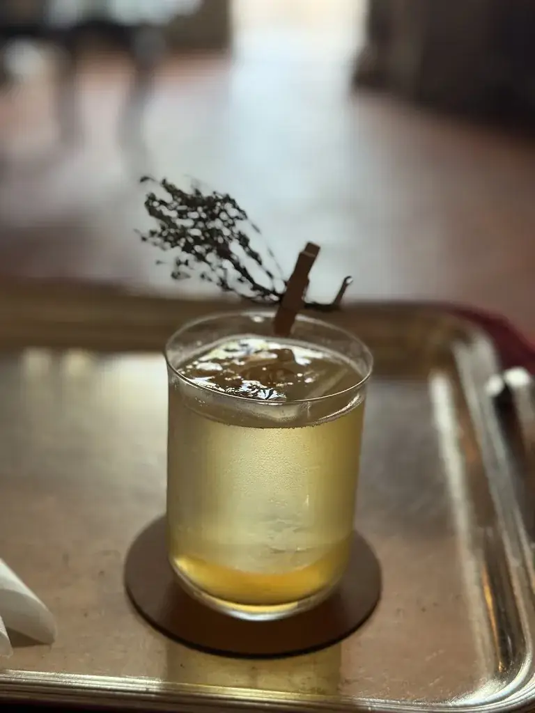 Christopher A_Clover Gordes par Jean-François Piège_Gordes_review