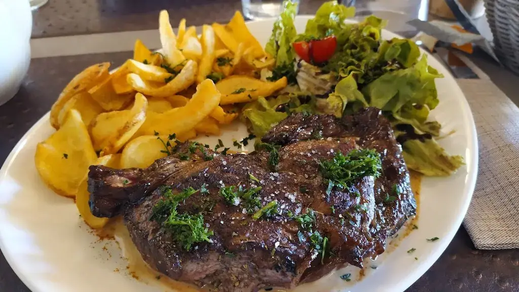 Philippe_Le Célestin_Gordes_review