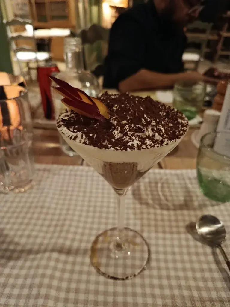 Sarah ELBRING_Tutti Quanti_Graveson_review