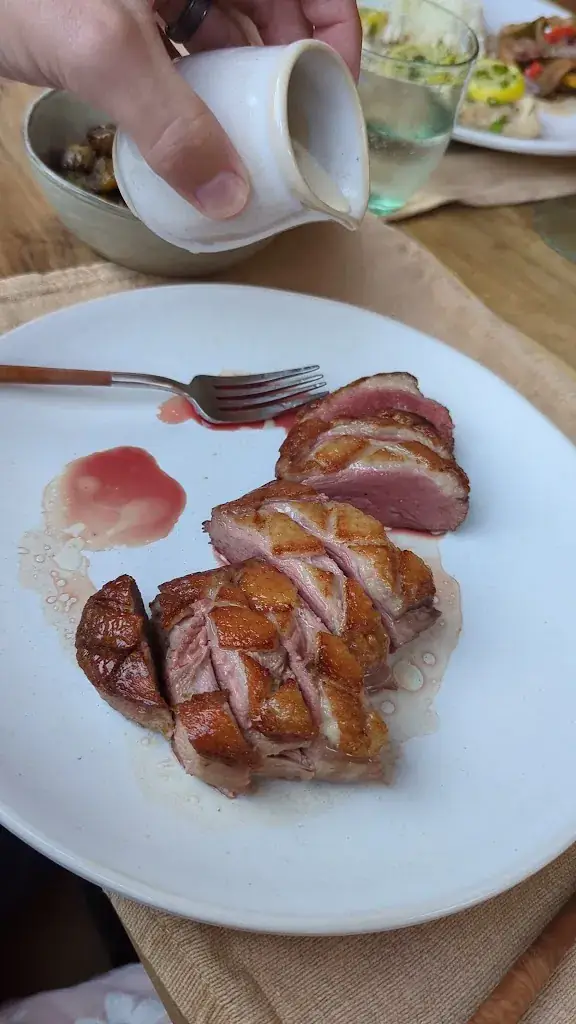 Tutti Quanti_Graveson_slider_image_2