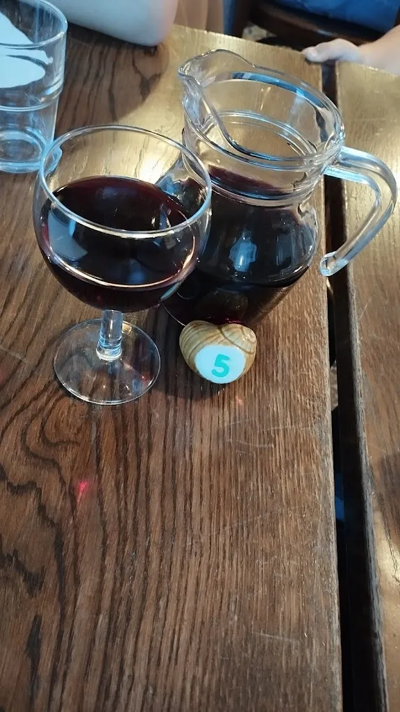 Maureen Chassaigne_La Source_Saint-Bonnet-le-Château_reseña