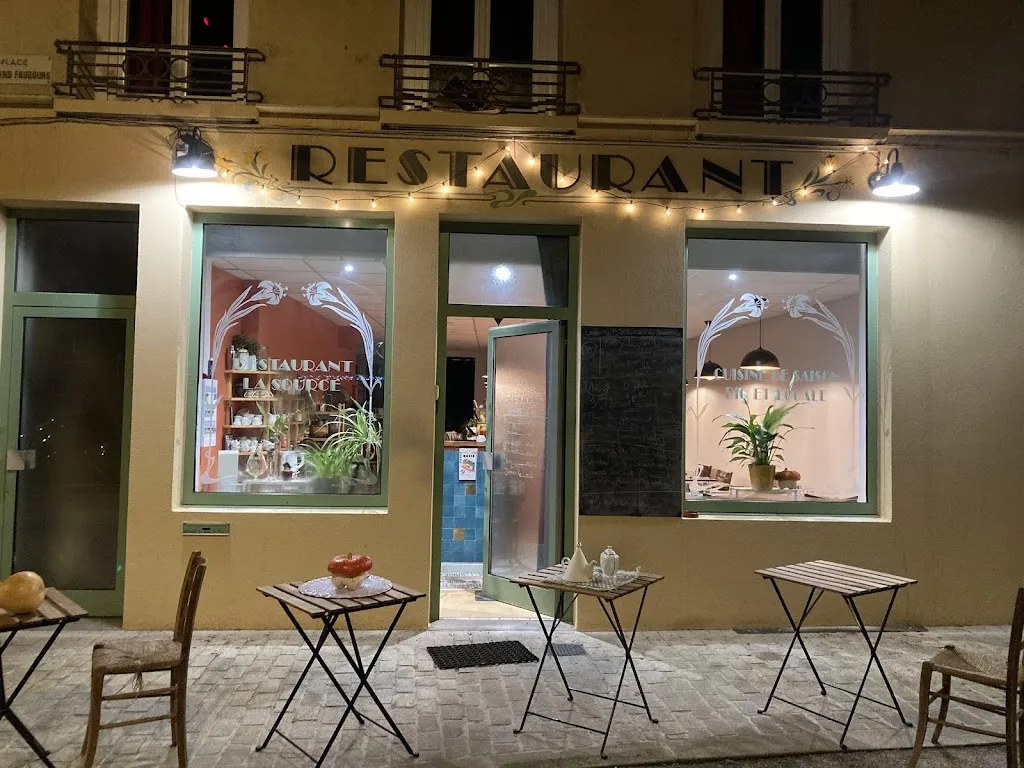 La Source_Saint-Bonnet-le-Château_slider_image_3