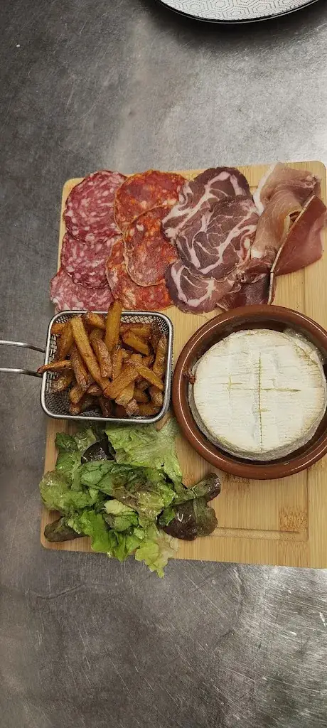 Menu_Restaurant des Arènes_Graveson_immagine_2