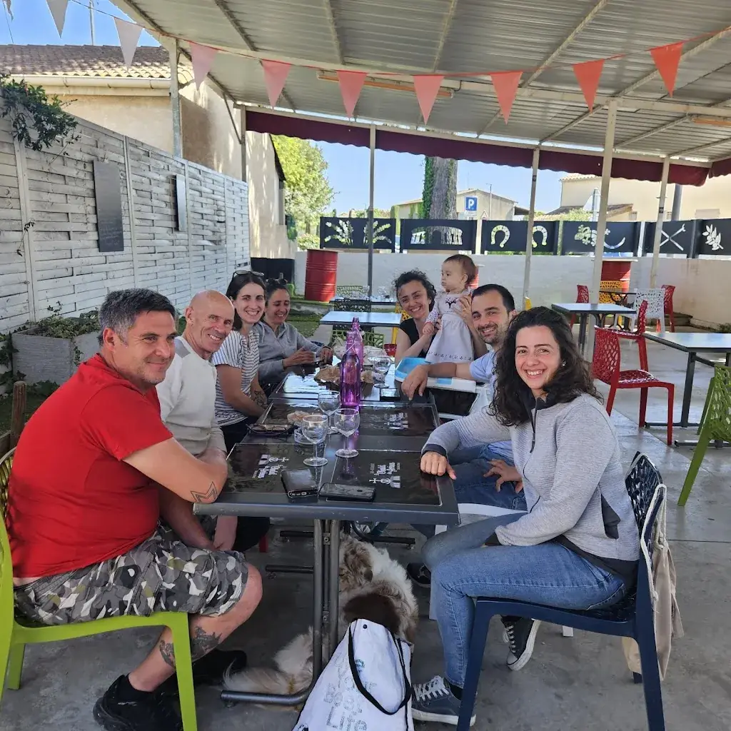 Nathalie & Henri MOURIER_Restaurant des Arènes_Graveson_recensione