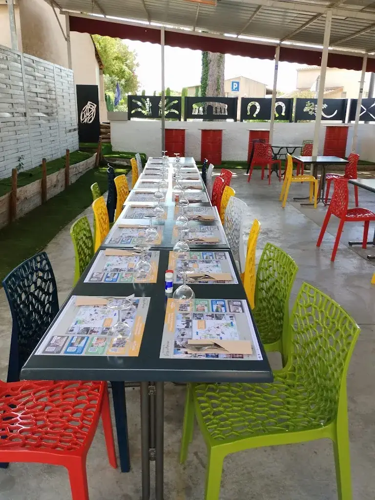 Restaurant des Arènes restaurant in Graveson